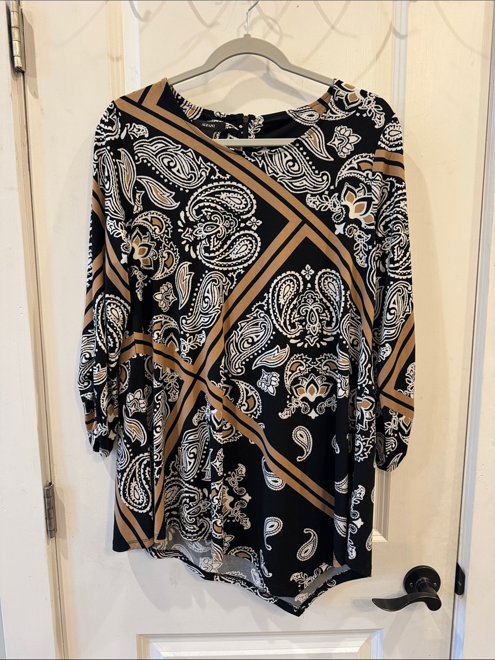 Alfani Black Tan Paisley Asymmetric Tunic Top Size Medium